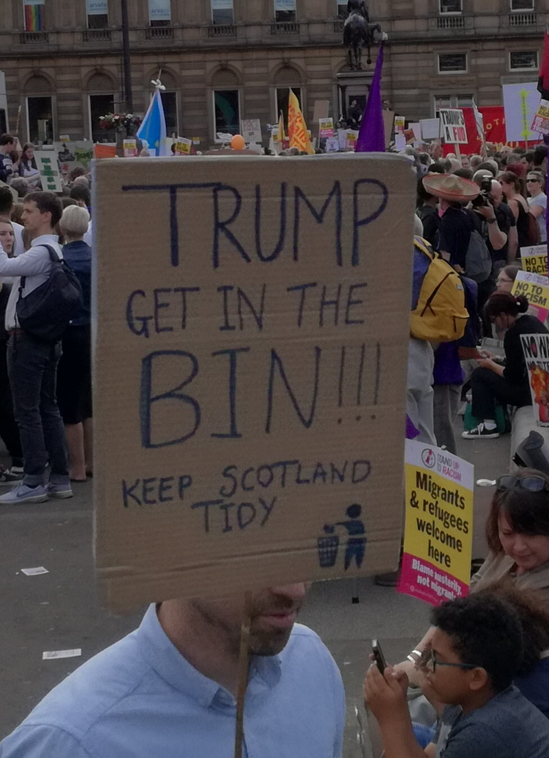 Illustration for article titled Scottish anti-Trump photo dump (long and comprehensive!)